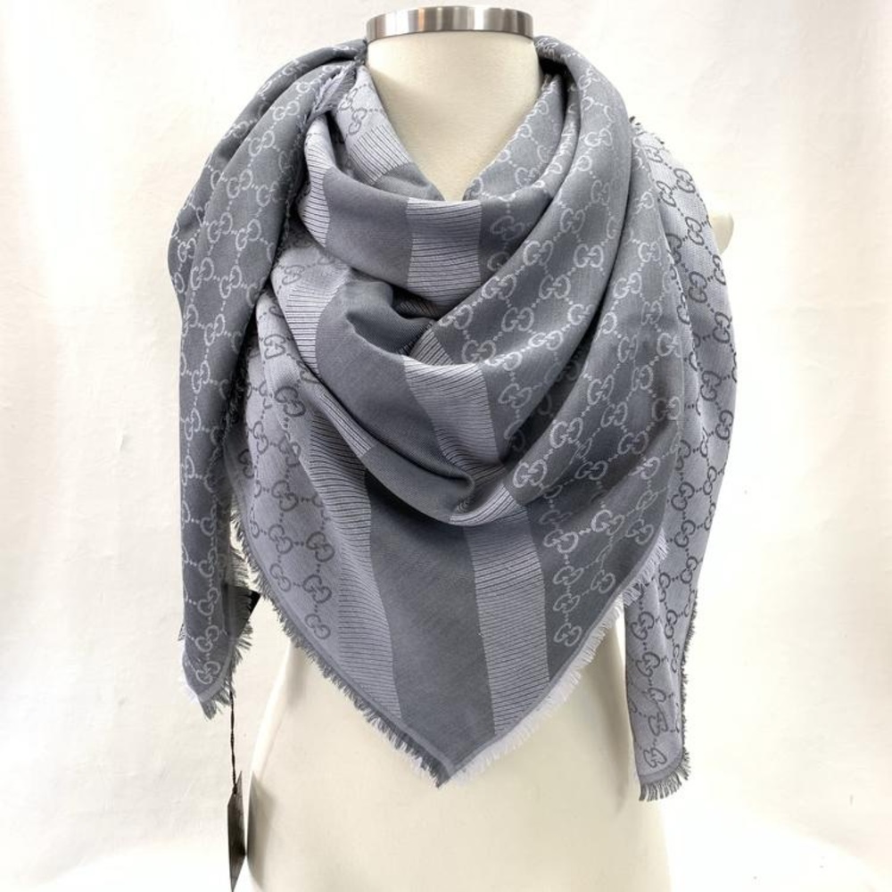 Brand New- Gucci Pearl/Med Grey Wool Silk Scarf
